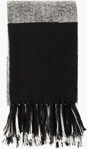 BLACK AND WHITE THROW