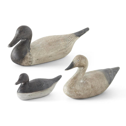 RESIN DUCK DECOYS