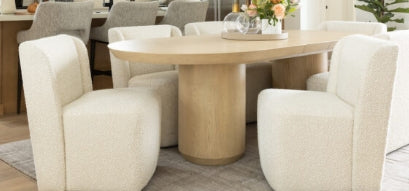 ROUND LAKE DINING TABLE