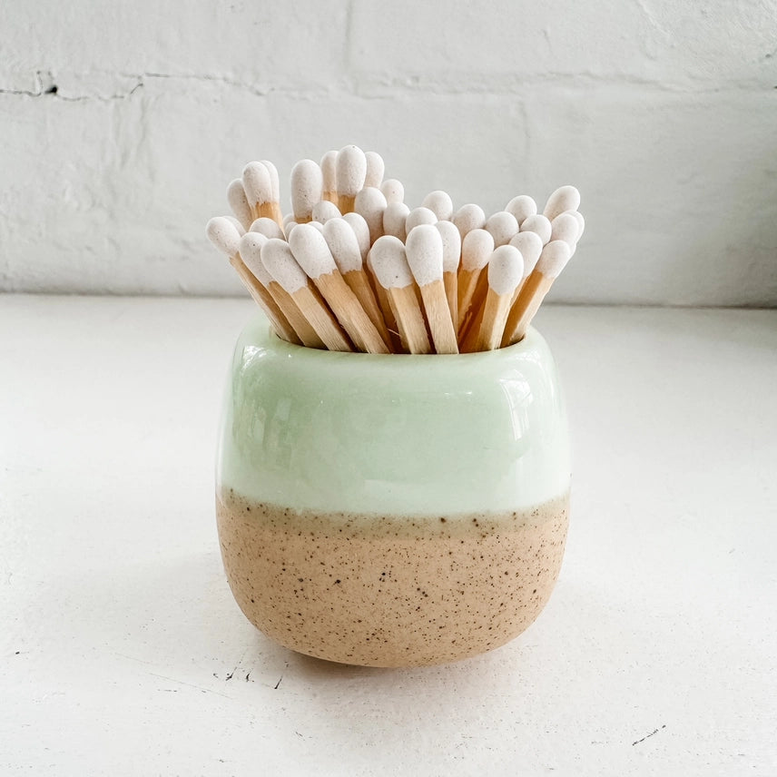 CERAMIC MATCH HOLDER WITH MATCHES